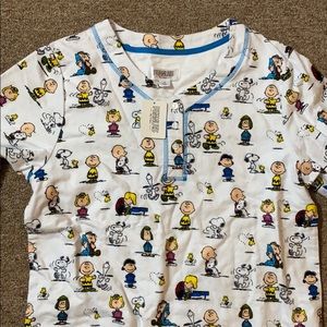 Women’s Peanuts Flannel Pajama Set